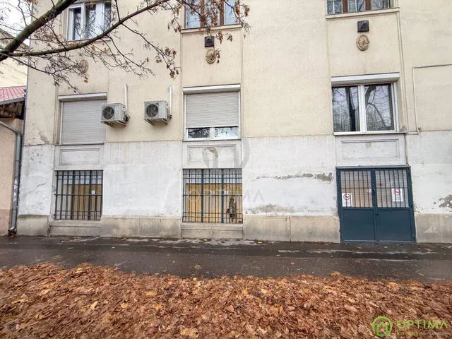 Eladó kereskedelmi és ipari ingatlan Budapest XI. kerület 80 nm