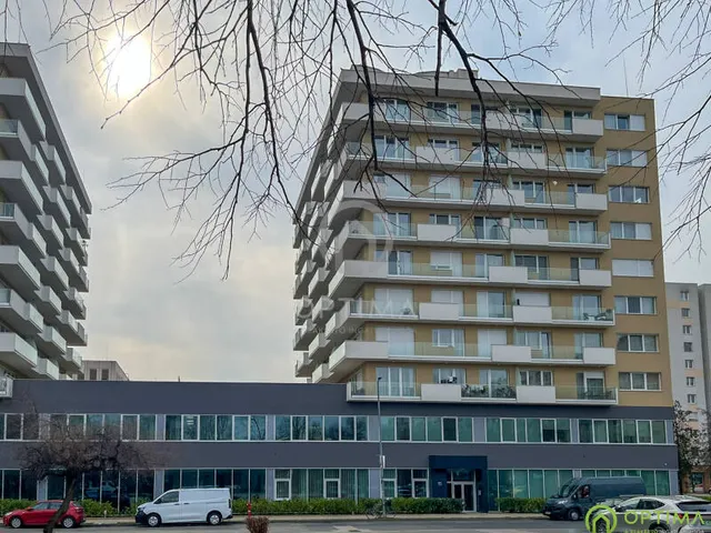 Eladó garázs Budapest XI. kerület 13 nm