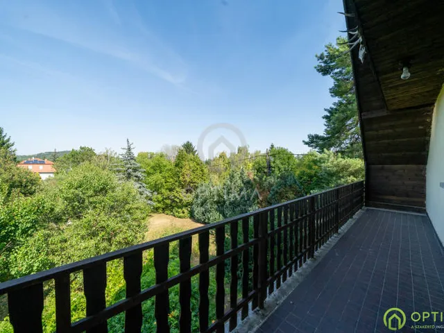 Eladó ház Budapest II. kerület 213 nm