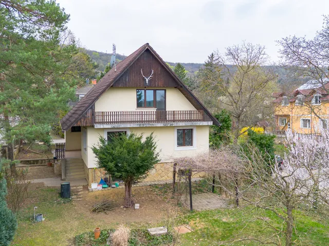 Eladó ház Budapest II. kerület 213 nm