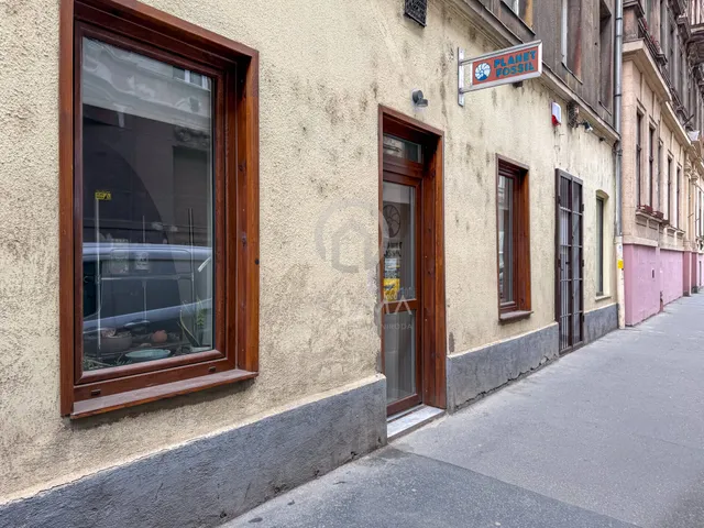 Eladó kereskedelmi és ipari ingatlan Budapest VII. kerület 66 nm