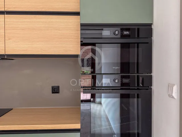 Eladó ház Budapest II. kerület 231 nm