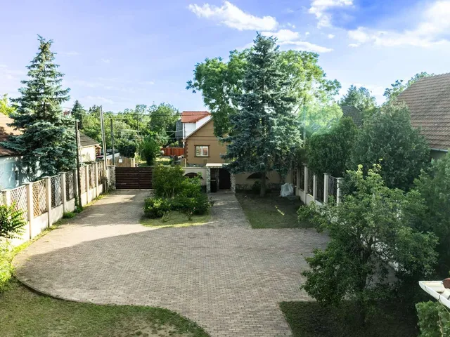 Eladó telek Budapest XVIII. kerület 270 nm