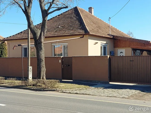 Eladó ház Békéscsaba 140 nm