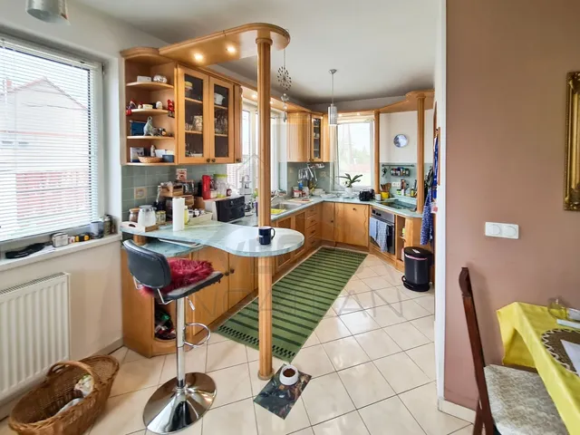 Eladó ház Táplánszentkereszt 190 nm