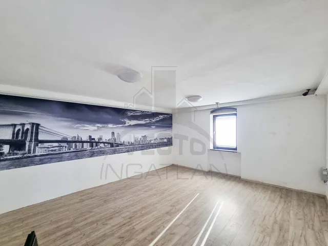 Kiadó kereskedelmi és ipari ingatlan Szombathely, Olad 100 nm