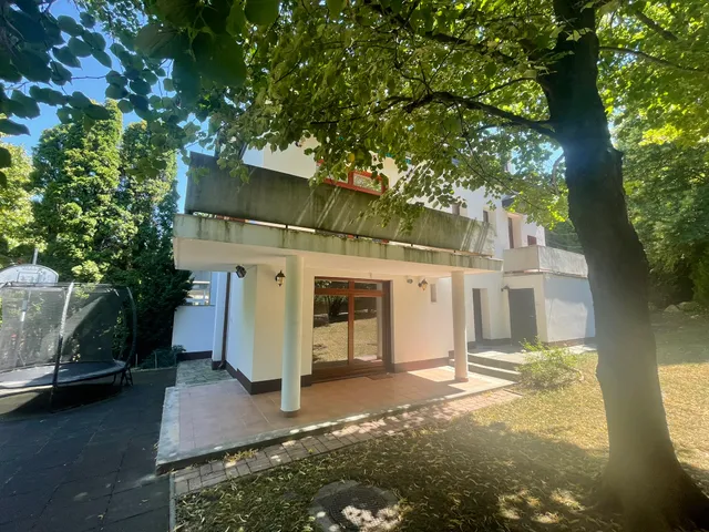 Eladó ház Budapest II. kerület, Zöldmál 180 nm