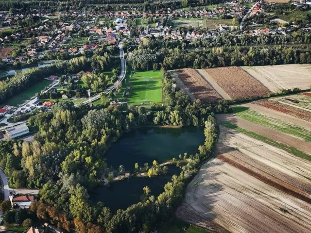 Eladó telek Kimle 8150 nm