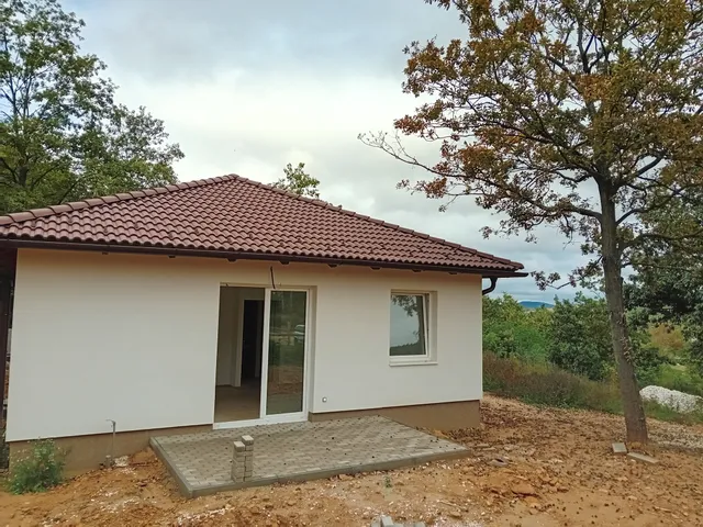 Eladó ház Pilisjászfalu 108 nm