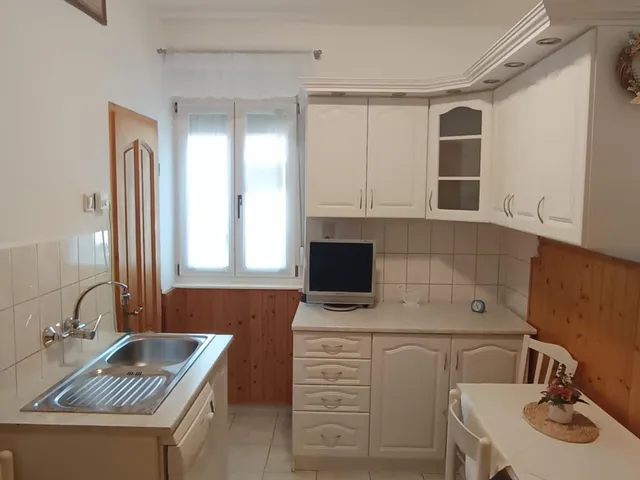Eladó lakás Esztergom 38 nm