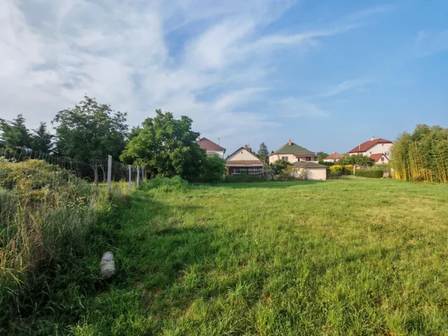 Eladó telek Kecskéd 1749 nm