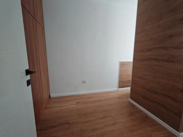 Eladó lakás Oroszlány 50 nm