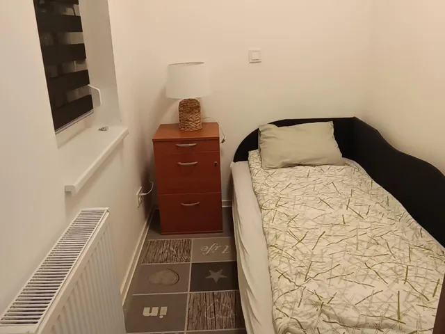 Kiadó lakás Oroszlány 33 nm