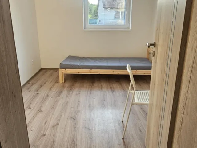 Kiadó ház Kisbér 180 nm