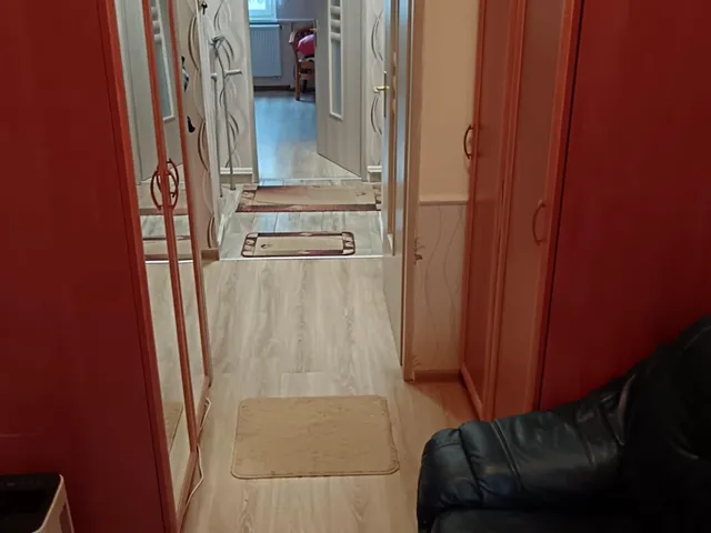 Eladó lakás Oroszlány 60 nm