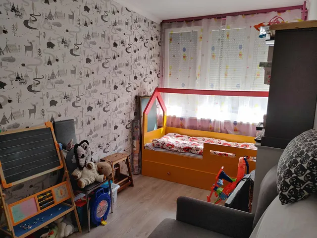 Eladó lakás Oroszlány 49 nm