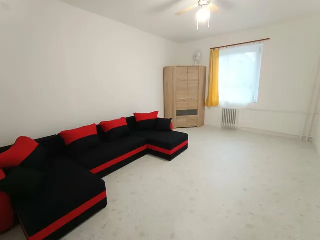 Kiadó lakás Tatabánya 35 nm