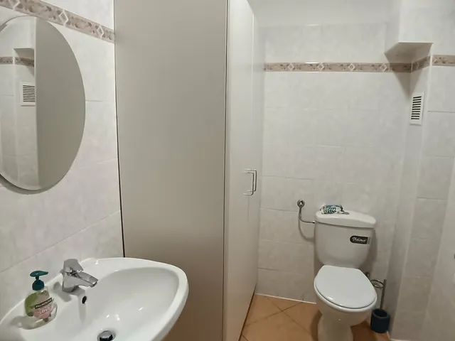 Eladó kereskedelmi és ipari ingatlan Tatabánya 85 nm