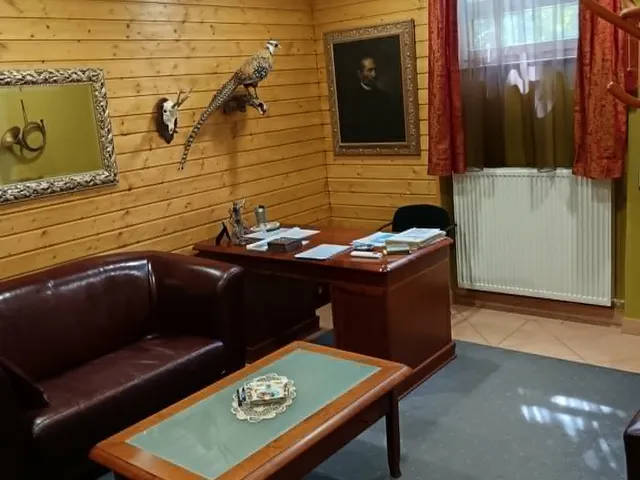 Eladó kereskedelmi és ipari ingatlan Tatabánya 85 nm
