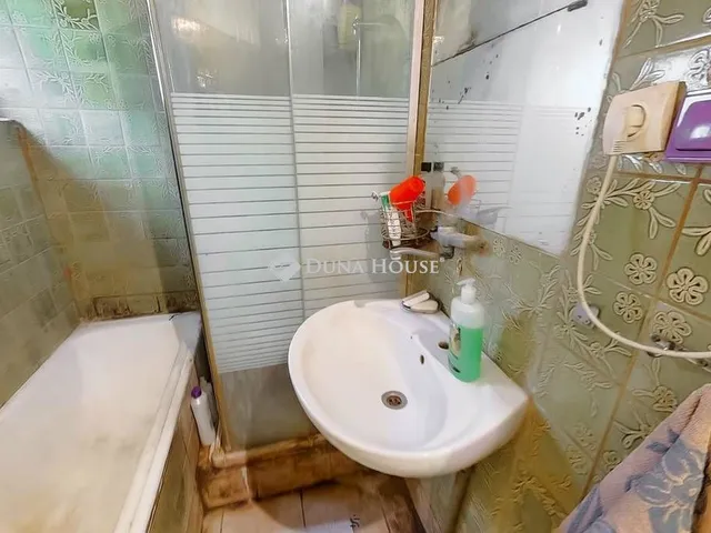 Eladó ház Pusztaszabolcs 312 nm