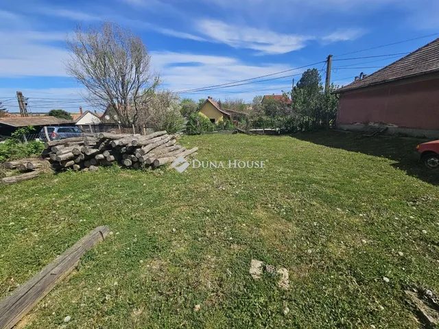 Eladó telek Simontornya 959 nm