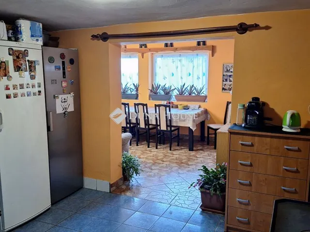 Eladó ház Rácalmás 130 nm