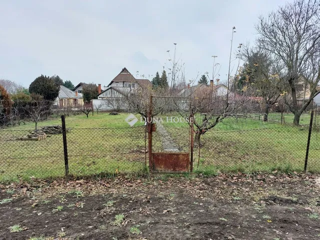 Eladó telek Gárdony 649 nm