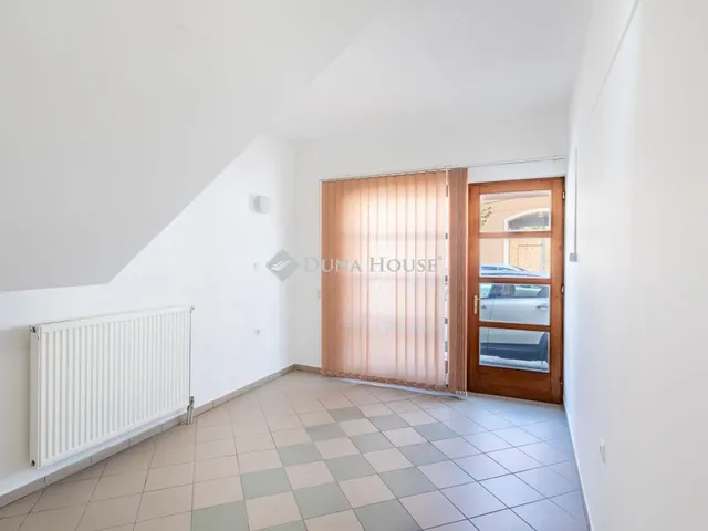 Eladó ház Székesfehérvár 265 nm