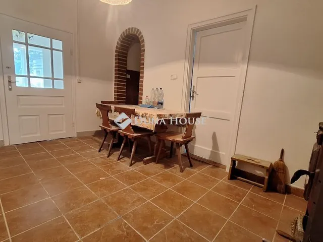 Eladó ház Füle 57 nm