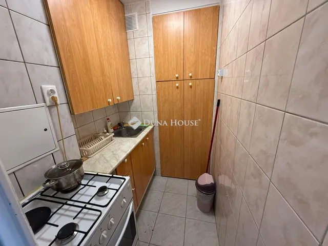 Eladó lakás Székesfehérvár 35 nm