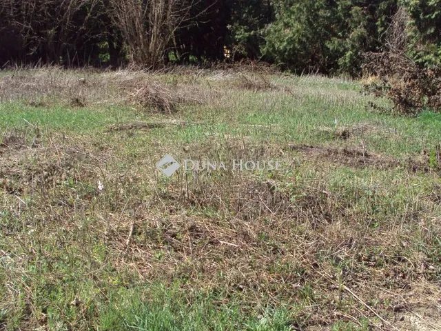 Eladó telek Fehérvárcsurgó 546 nm