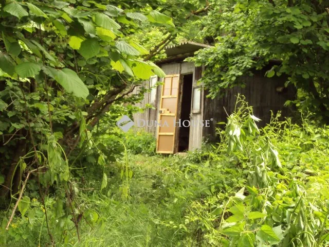 Eladó telek Vértesacsa 2242 nm