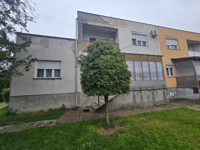 Eladó lakás Polgárdi 125 nm
