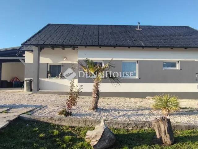 Eladó ház Bodajk 72 nm