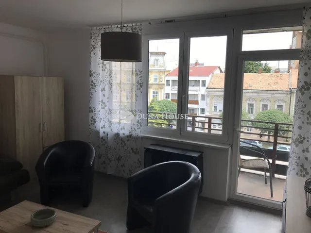 Eladó lakás Székesfehérvár 49 nm
