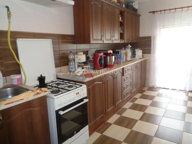 Eladó ház Polgárdi 160 nm