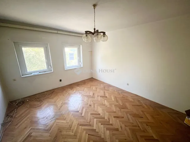 Eladó lakás Székesfehérvár 56 nm