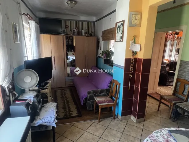 Eladó ház Nagyvenyim 91 nm