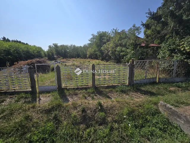 Eladó telek Polgárdi 1462 nm