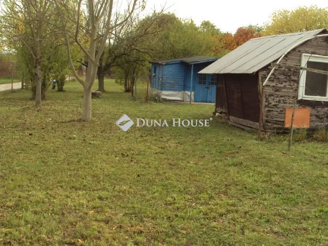 Eladó telek Székesfehérvár 791 nm