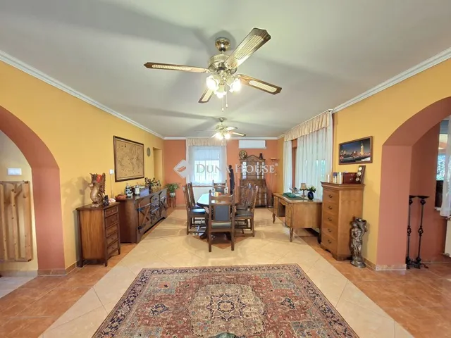 Eladó ház Seregélyes 307 nm