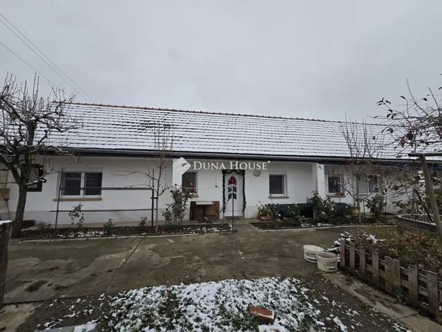 Eladó ház Székesfehérvár 73 nm