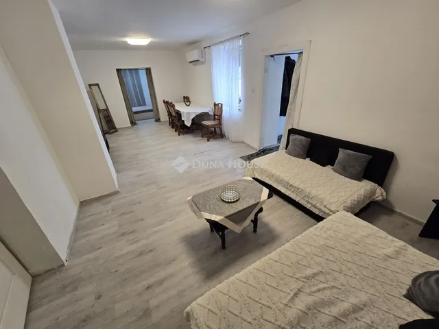 Eladó ház Alap 91 nm