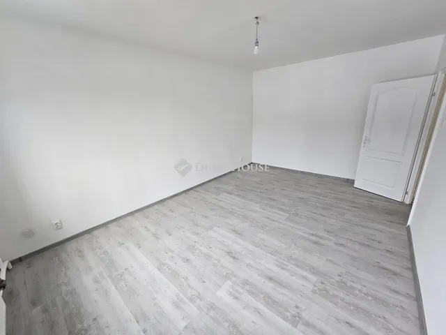 Eladó lakás Székesfehérvár 49 nm