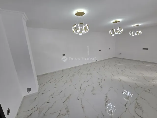 Eladó ház Lajoskomárom 98 nm