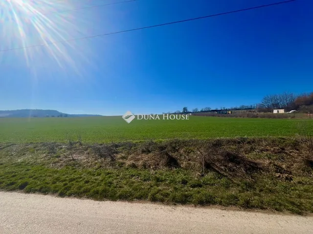 Eladó telek Bábonymegyer 2177 nm