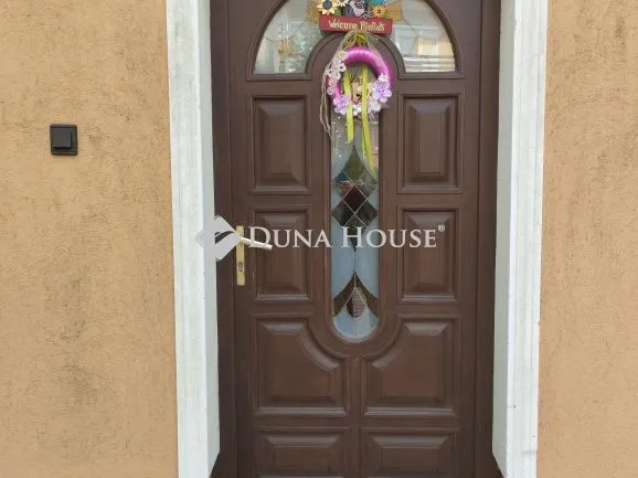 Eladó ház Székesfehérvár 200 nm