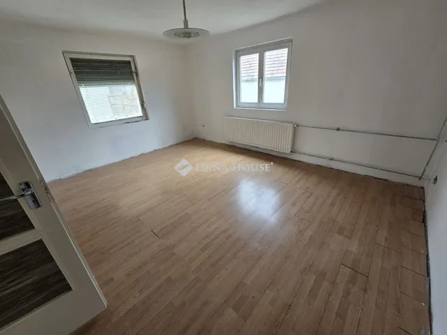 Eladó ház Simontornya 70 nm