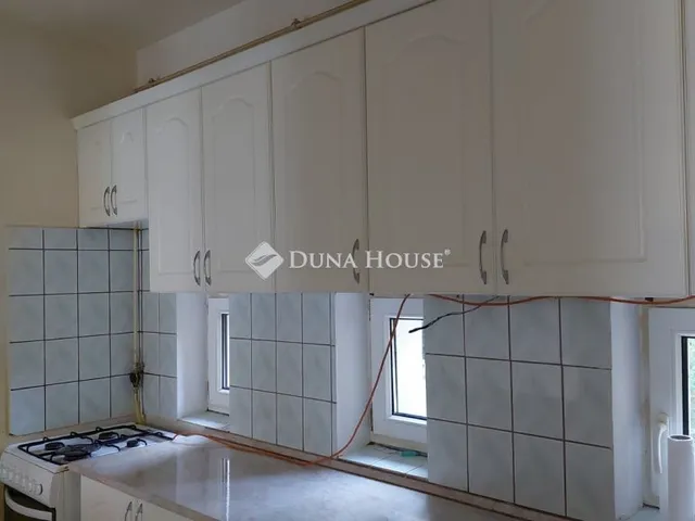 Eladó lakás Pápa 79 nm