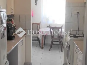 Eladó lakás Pápa 85 nm